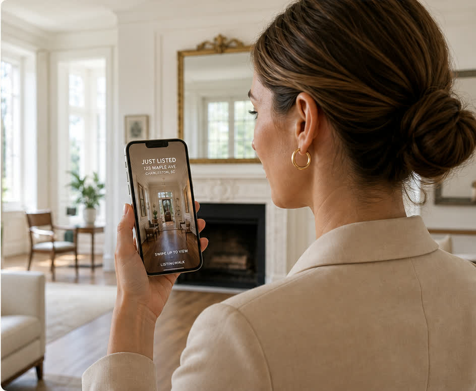Agent sharing a ListingWalk property video